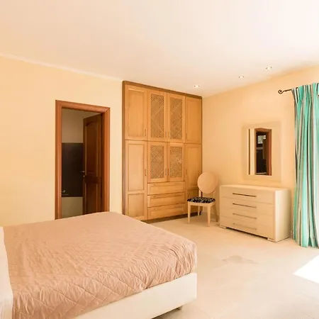 View Villas-corfu-villa Eleni,4 Bedrooms,large Private Pool,prime Location Villa Kasziópi