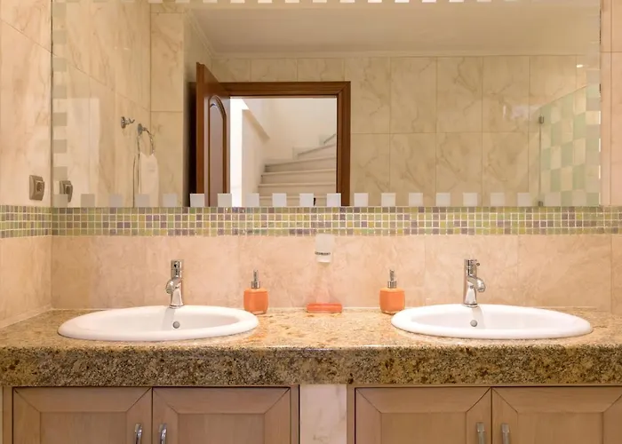 Villa View Villas-corfu-villa Eleni,4 Bedrooms,large Private Pool,prime Location Kassiopi