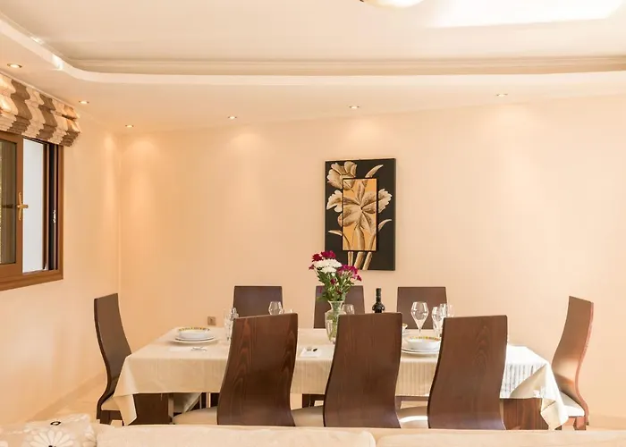 View Villas-corfu-villa Eleni,4 Bedrooms,large Private Pool,prime Location Kassiopi