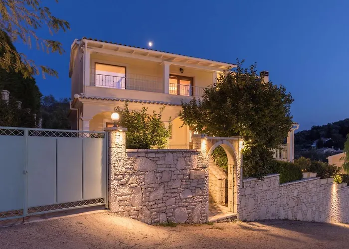 View Villas-corfu-villa Eleni,4 Bedrooms,large Private Pool,prime Location