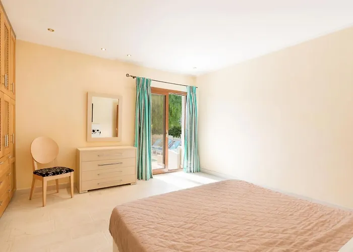 View Villas-corfu-villa Eleni,4 Bedrooms,large Private Pool,prime Location Villa