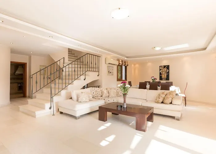 View Villas-corfu-villa Eleni,4 Bedrooms,large Private Pool,prime Location